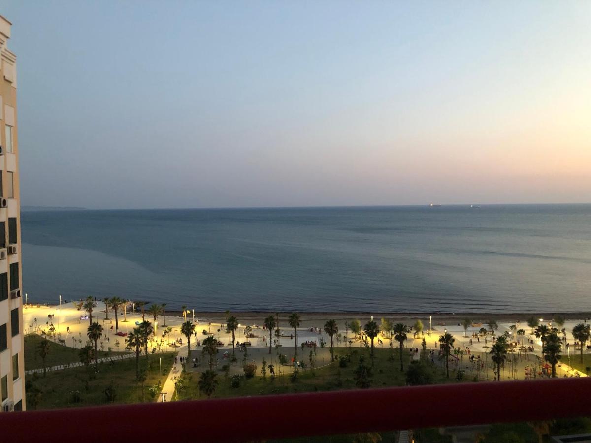ドゥラスFully Equipped Flat With Stunning Sea Viewsアパートメント エクステリア 写真